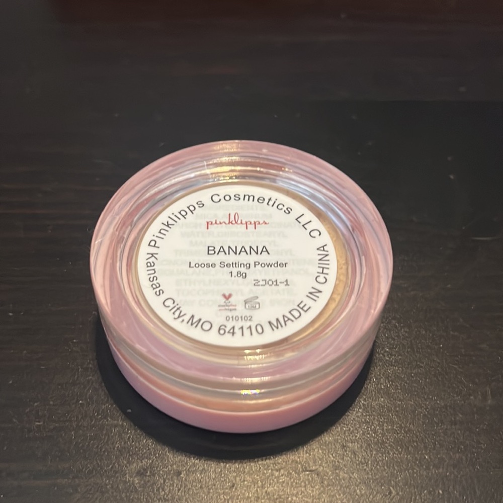 Pinklipps Cosmetics Loose Setting Powder - Picture 3 of 3